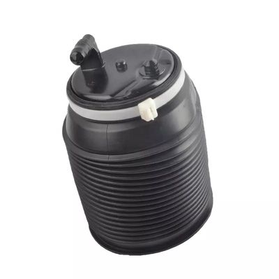 トヨタ・プラド 新型 後部