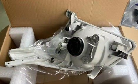トヨタ・プラド FJ120 LC120 ヘッドランプ LED 2003-2009 81130-6A231